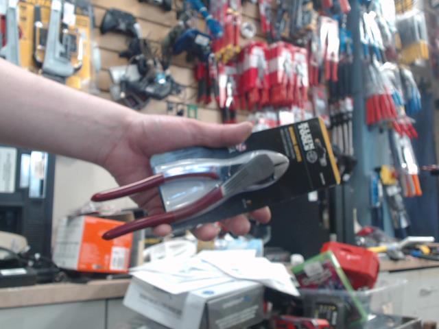 Diagonal pliers