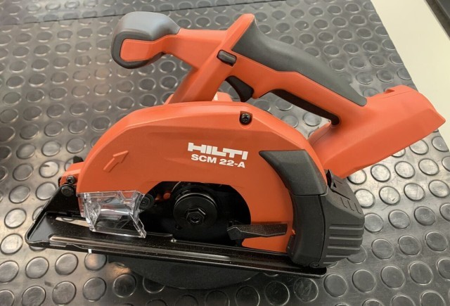 Cordless metal cutting circular saw