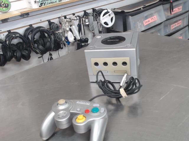 Console gamecube+1 manette