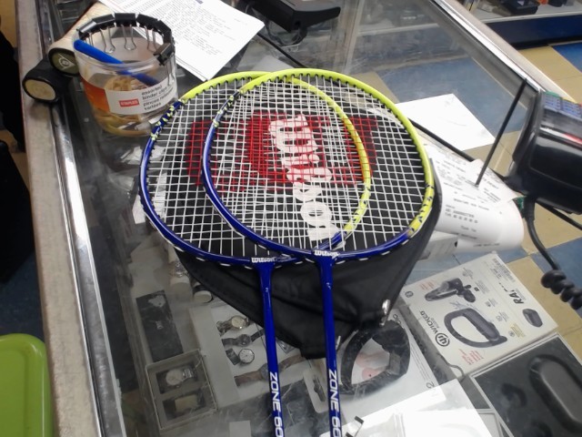 Racquette de badminton paire