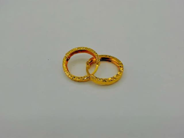 BOUCLES D OREILLES EN OR 18KT