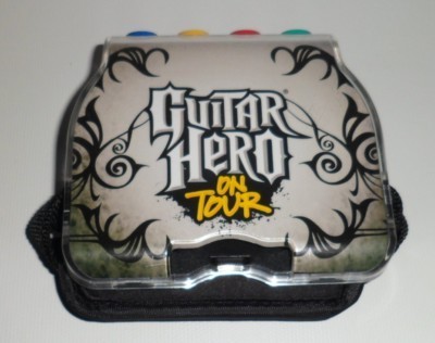 Hand grip for guitar hero on tour ds