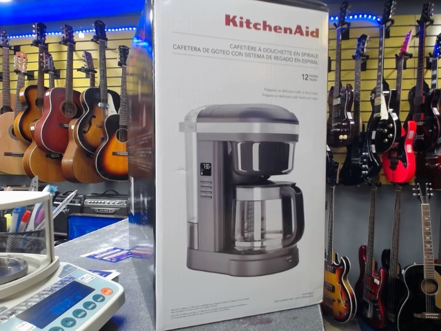 Machine a cafe neuf 12 tasse