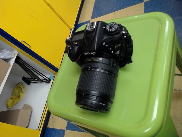 Camera avec lentille nikon