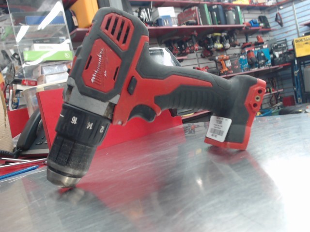 Milwaukee perceuse