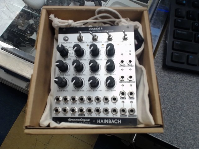 Mini synth great qulity