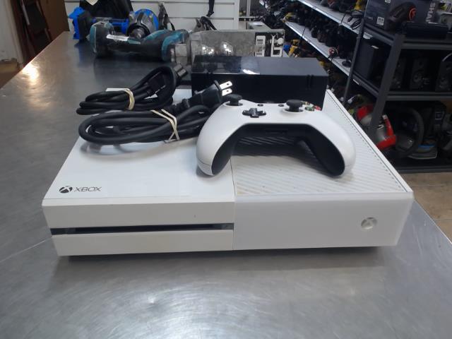 Xbox one first gen blanche+ man + fil