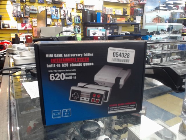 Mini game console encore dans la boite