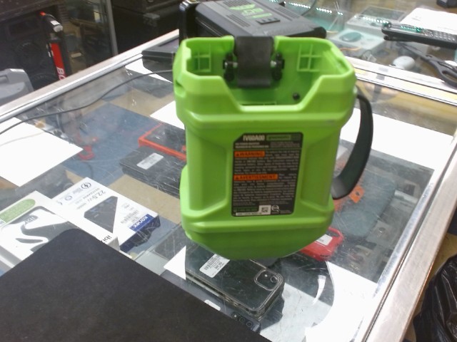 Adapteur pour batterie a plug normal