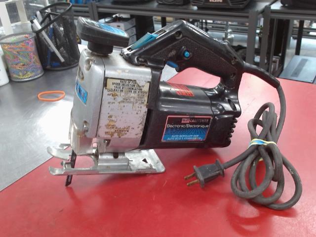 Scie sauteuse electrique