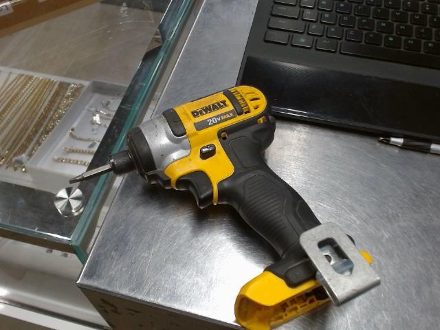 Dewalt impact driver 20v max