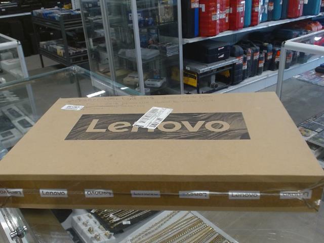 Lenovo laptop noir in box