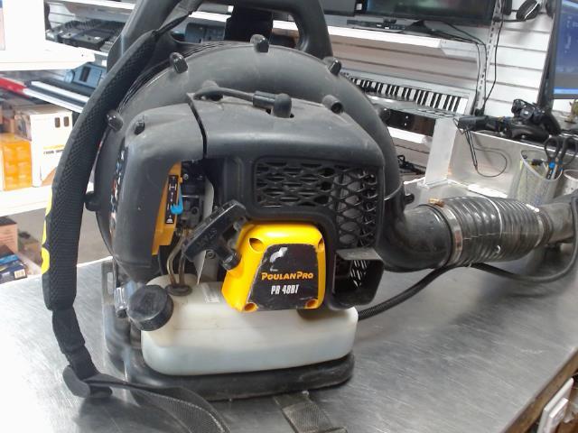 Poulan blower