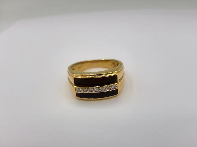 BAGUE EN OR 10KT AVEC DIAM 