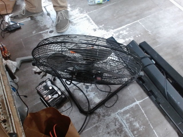 Ventilateur noir