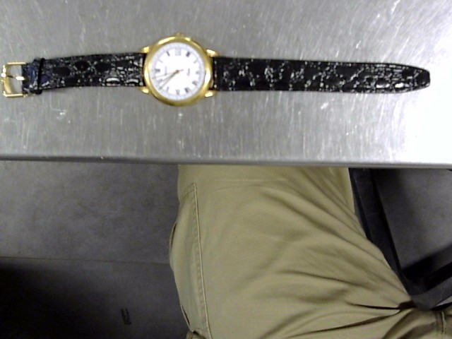 Lexon quartz