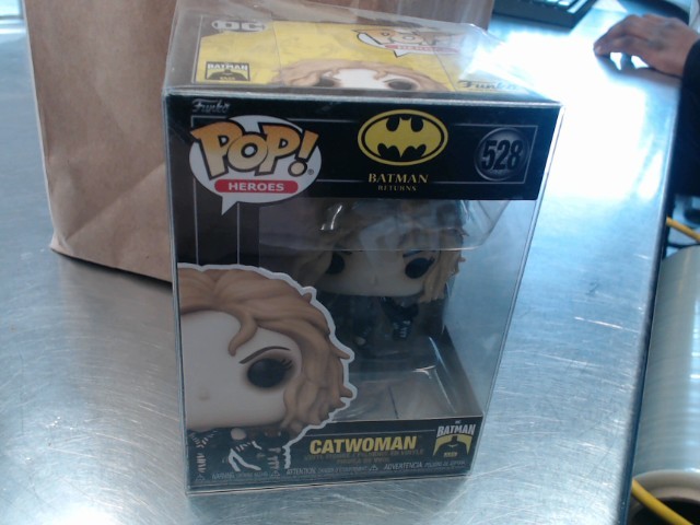 Pop catwoman 528