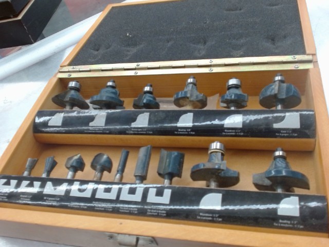 Set de router bits 1/4 inch 15pcs