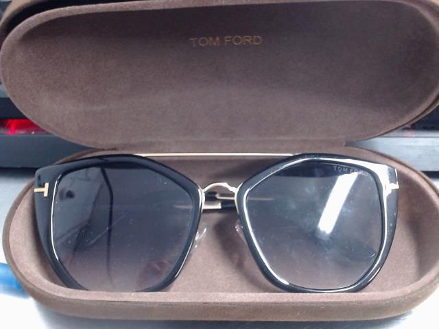 Tom ford cat eye sunglasses