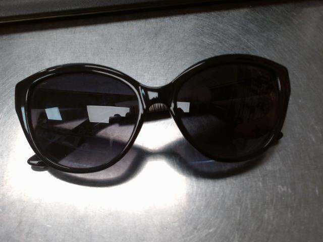 Sans case couleur noir