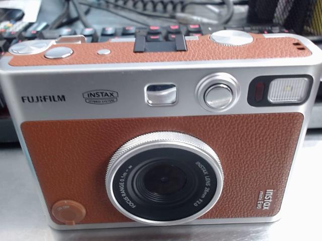 Camera style polaroid no acc