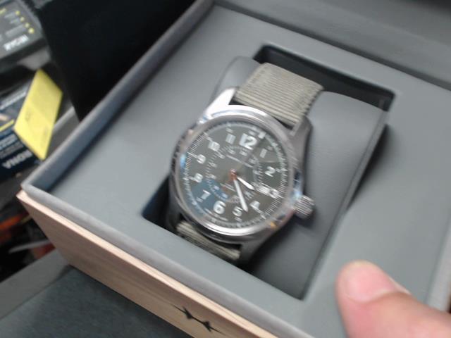 Montre hamilton avec boite