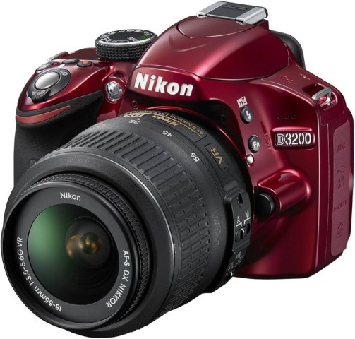 Camera rouge avec lens et chargeur