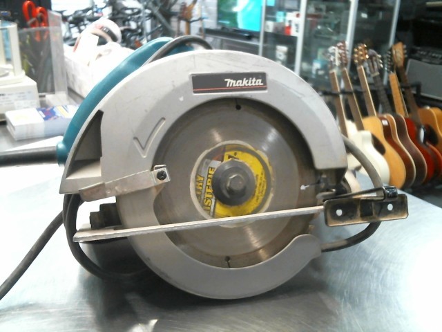 Scie circulaire cabl makita