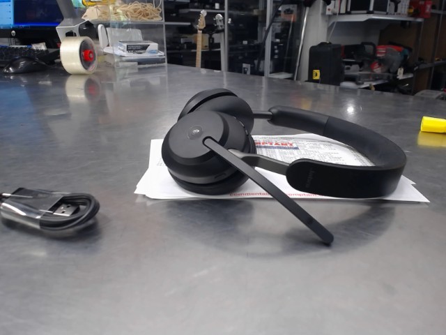 couteur de travail jabra evolve 2