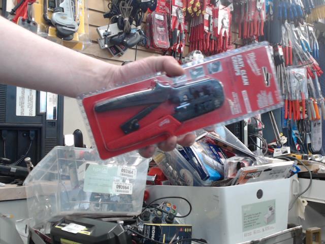 Ratcheting stripper rj45
