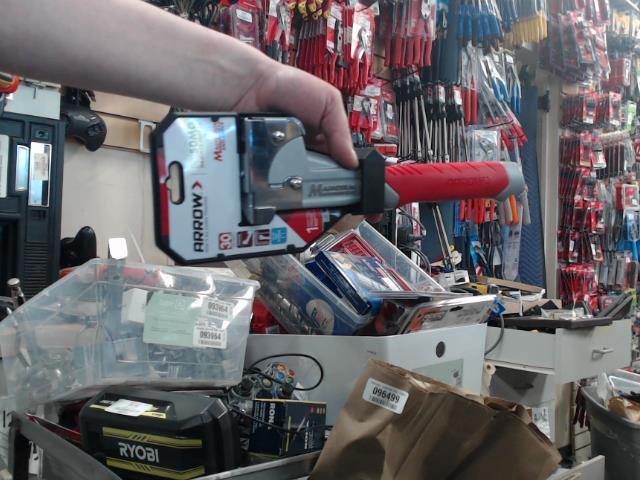Hammer stapler