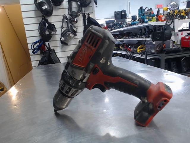 Drill 18v no batt/chargeur