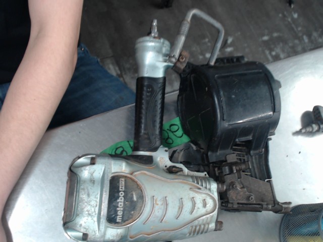 Gun a clou metabo hpt