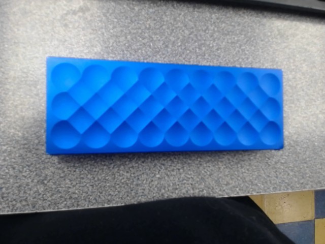 Petit speakr bleu