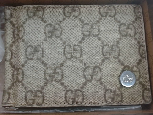 Portefeuille gucci gg signature aavec bi