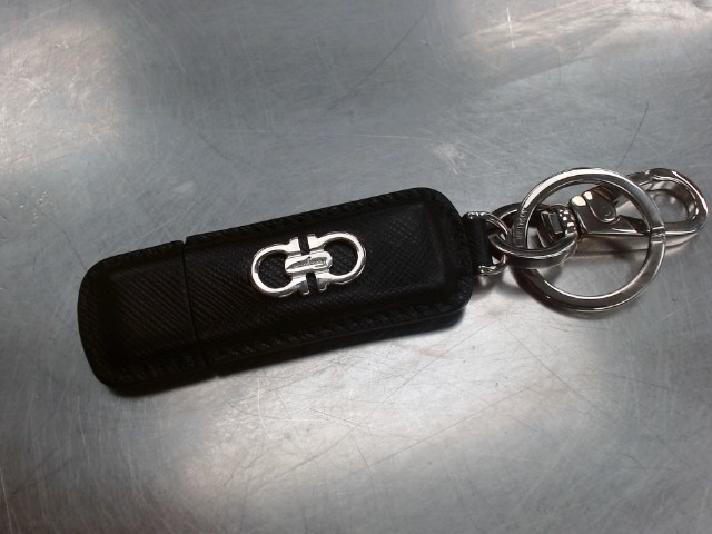 Cle usb salvatore ferregamo