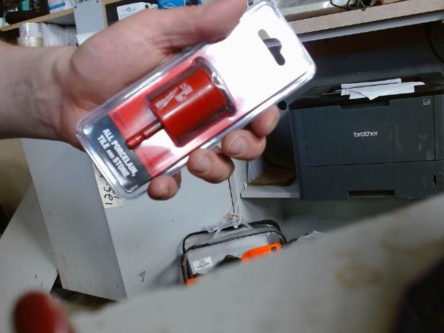 Diamond holesaw 1  1 / 8