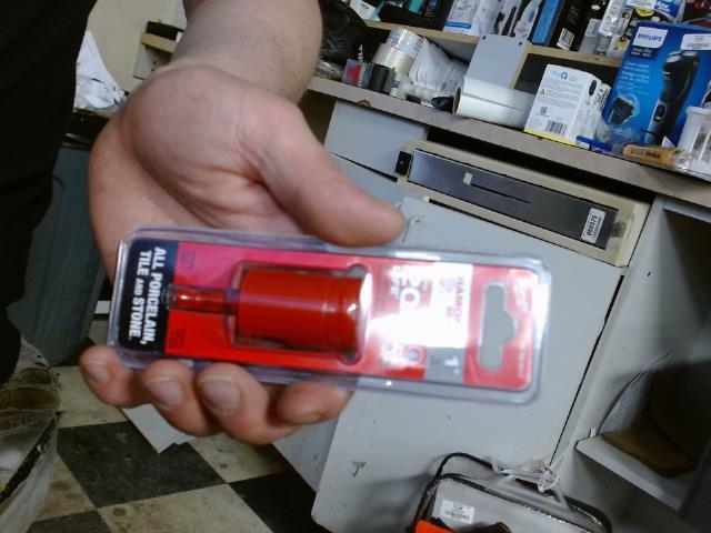 Diamond holesaw 1  1 / 8