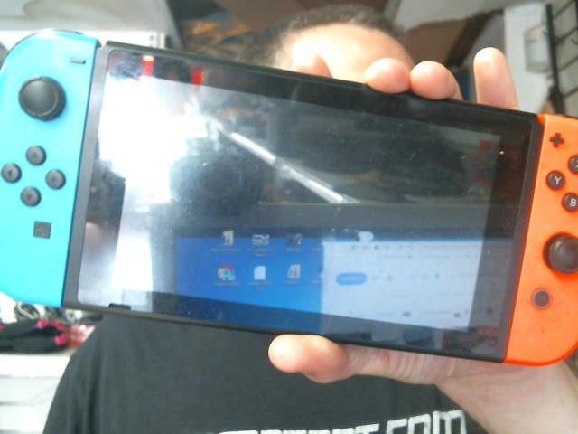 Console switch pas de fils pas de dock
