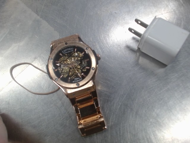 Montre de 700