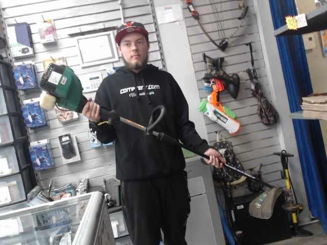 Weedeater a gaz