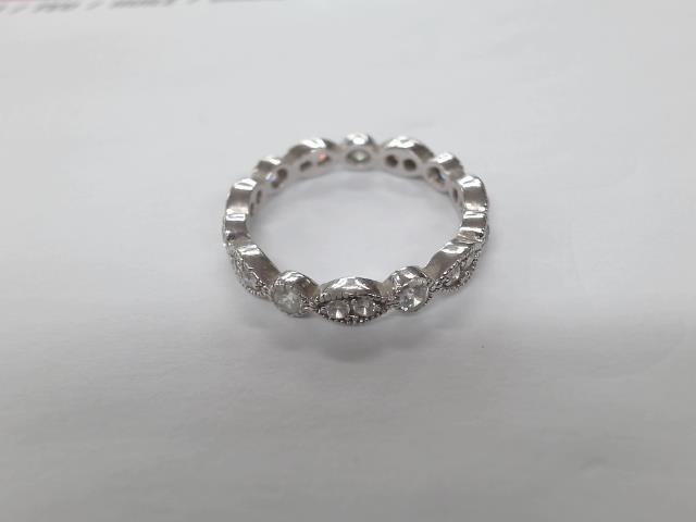 Bague en argent 2.4g