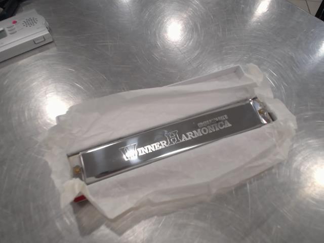 Harmonica special 24 holes