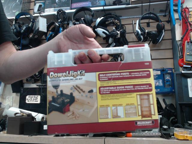 Dowel jig kit