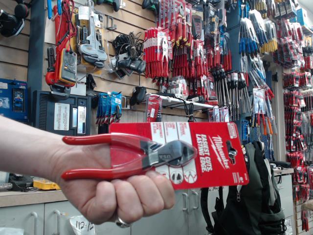 Plier