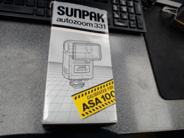 Flash a camera sunpunk autozoom331