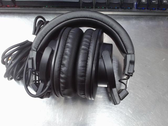 Pair ecouteur a fils
