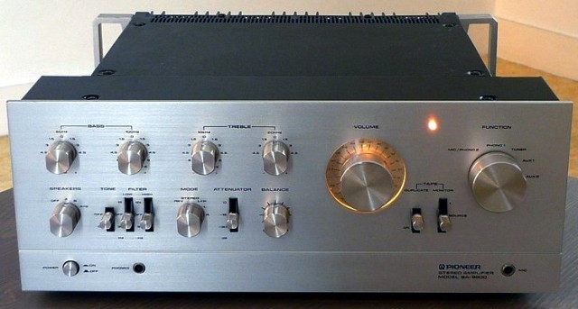 Amplifier stereo pioneer 1975-1979
