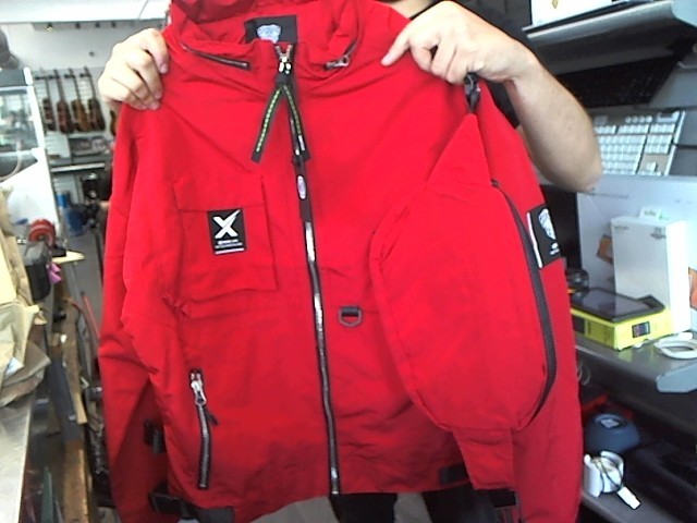 Coat rouge short