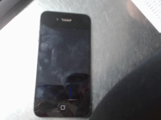 Iphone 4 32gb (carrier)(americain)